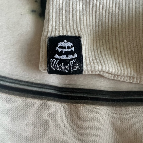 Wedding Cake Wake Bake and cake long sleeve sweater size xl 100% cotton unisex - Picture 10 of 14